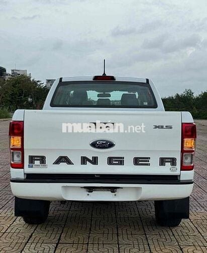 ông vua địa hình Ford Ranger XLS 2022 AT bản 1 câu