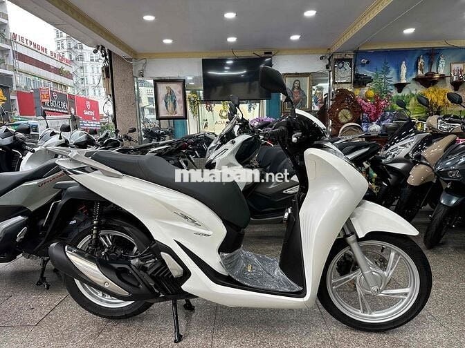 SH 160i ABS + HSTC 2024 Trắng 1637 Km Bao Sang Tên