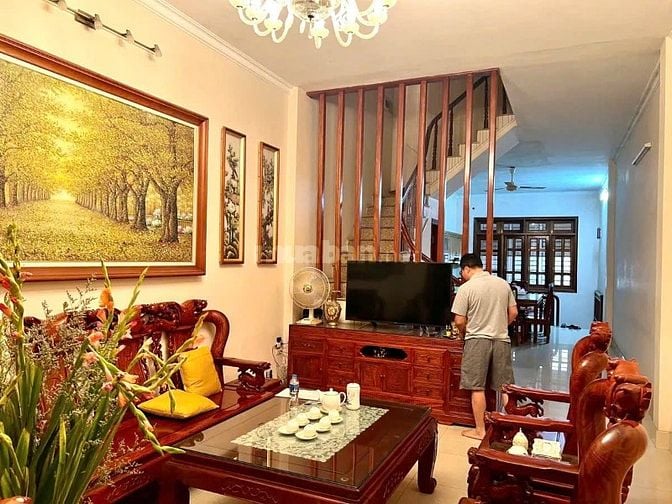 ( BÁN NHÀ ) XUÂN THỦY - CẦU GIẤY 89 M2 = 21,8 TỶ - 5 TẦNG - OTO VÀO NH