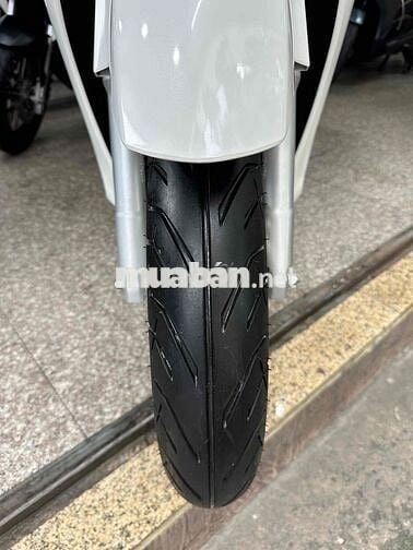 SH 160i ABS + HSTC 2024 Trắng 1637 Km Bao Sang Tên