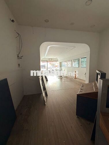 Mặt Tiền Quang Trung 4,2mx22m 2 Lầu Giá Chỉ 32 Triệu.