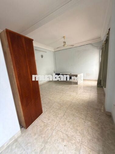 Mặt Tiền Quang Trung 4,2mx22m 2 Lầu Giá Chỉ 32 Triệu.