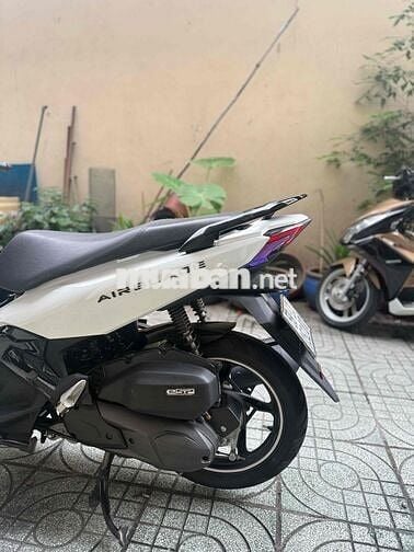 AB 125 mẫu 2021 Trắng Đen BsTp 9 chủ cần ra đi