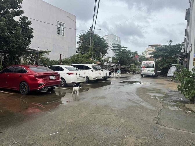 Bán đất tặng nhà - sát cầu sông Hàn