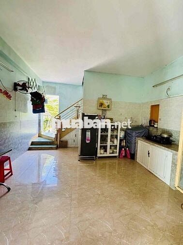 Bán đất tặng nhà - sát cầu sông Hàn