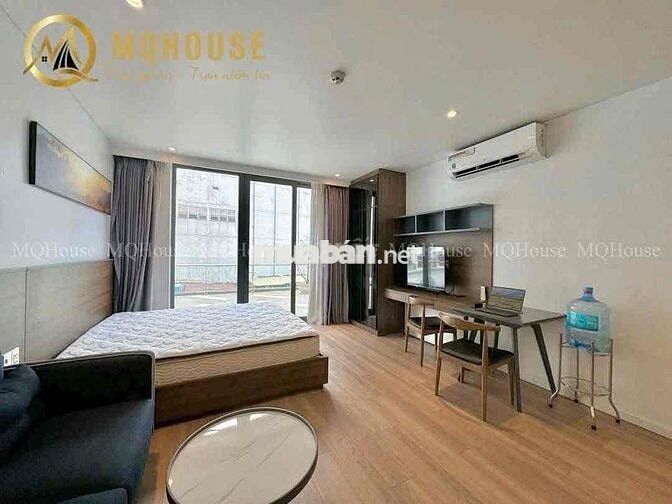 Cho thuê căn hộ cao cấp, ban công cực rộng full nội thất