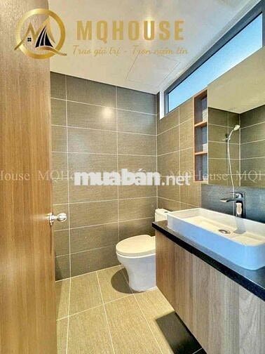 Cho thuê căn hộ cao cấp, ban công cực rộng full nội thất