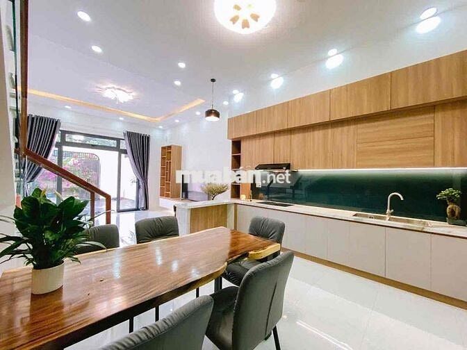 NHÀ HẺM XÔ VIẾT NGHỆ TĨNH 3 PHÒNG NGỦ: Giá 3.85 tỷ