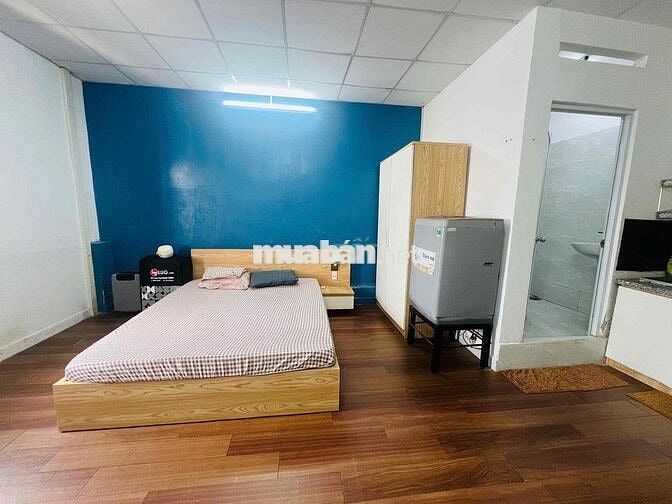 Studio Đầy Đủ Nội Thất, rộng 32m2 - Vị trí Cách Quận 1 Chỉ 500m