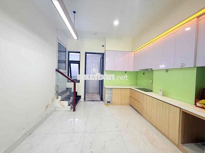 Cho thuê 1PN tách bếp, nhà phố, nguyên tầng trệt 60m2.  KDC Mizuki