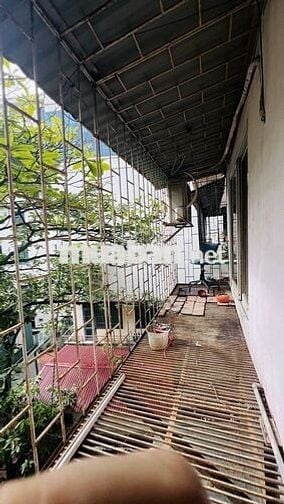 Cho thuê nhà tập thể 23 Liễu Giai Hà Nội