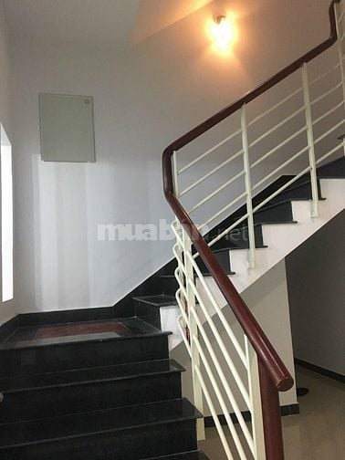 Bán nhà 6x21m 3 lầu KDC Lê Bôi phường 7 quận 8