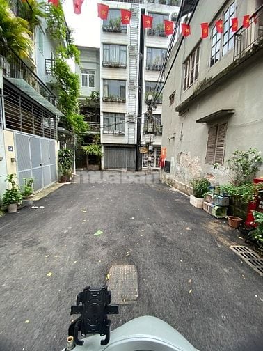 48m² Hoàng Hoa Thám - ngõ ô tô không quy hoạch - cách phố 20 mét