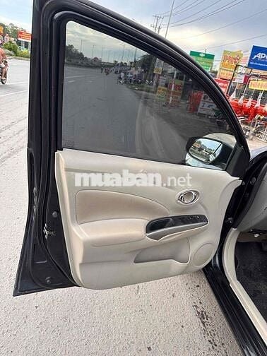 Xe Suny 1.5 AT đời:2014 ÐK 2015 xe gia đình