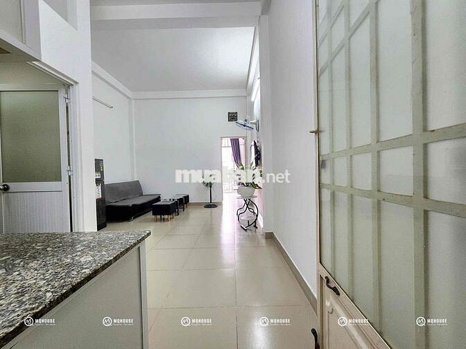 CĂN HỘ 1 PHÒNG NGỦ SIÊU TO- BAN CÔNG - NGAY ETOWN CỘNG HOÀ