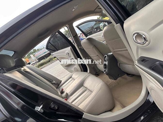 Xe Suny 1.5 AT đời:2014 ÐK 2015 xe gia đình