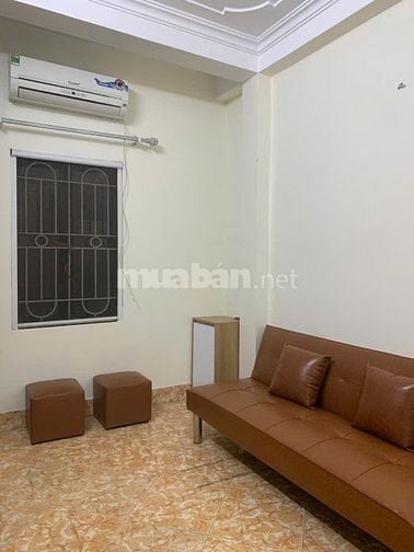 Bán Căn nhà ngõ phố Văn Cao - Ba Đình , sát hồ Tây