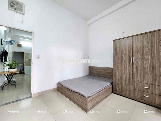 CĂN HỘ 1 PHÒNG NGỦ SIÊU TO- BAN CÔNG - NGAY ETOWN CỘNG HOÀ