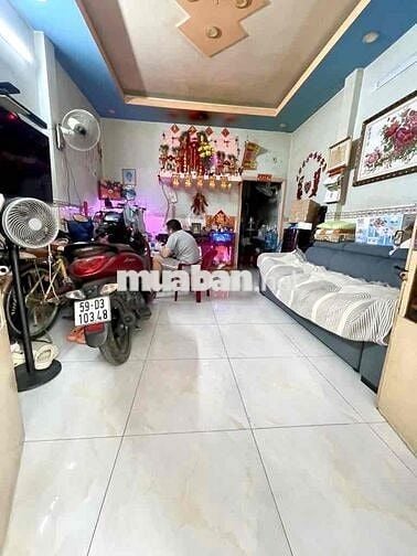 BÁN NHÀ TRUNG TÂM TÂN PHÚ HXH - NGANG 4 ĐẸP - 3.99 TỶ