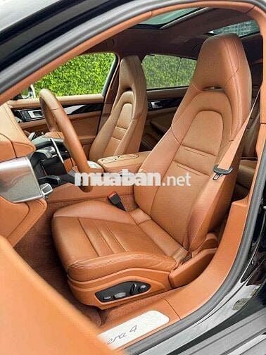 Porsche Panamera 4 Executive từng 8tỷ nay 5,690 ti