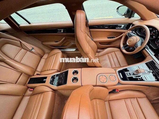 Porsche Panamera 4 Executive từng 8tỷ nay 5,690 ti