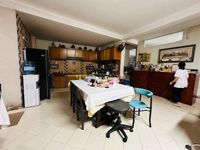 Bán Gấp Nhà Hẻm Xe Tải 333 Lê Văn Sỹ, P1, 5x20, 4 tầng, 16.5 tỷ thôi