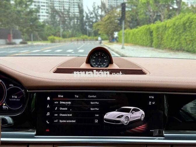 Porsche Panamera 4 Executive từng 8tỷ nay 5,690 ti