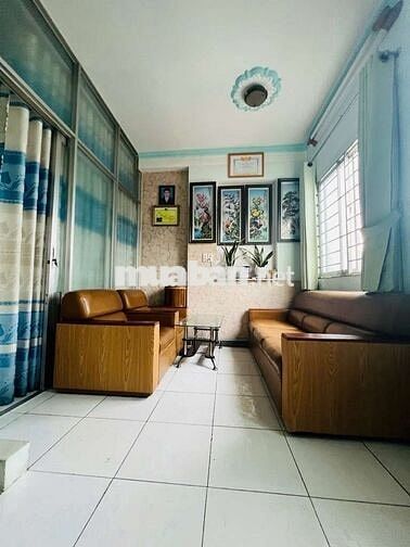 Bán nhàMẶT TIEN Võ Thị Nhờ,Tân Thuận,Quận 7 . Dt:48m ,4lau ,giá:6××ty