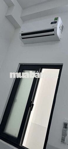 Mình cần pass lại phòng tại 98/99 Bùi Văn Ba, Quận 7