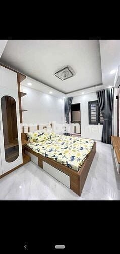 Cho thuê nhà đg.bắc hải.p6.tân bình