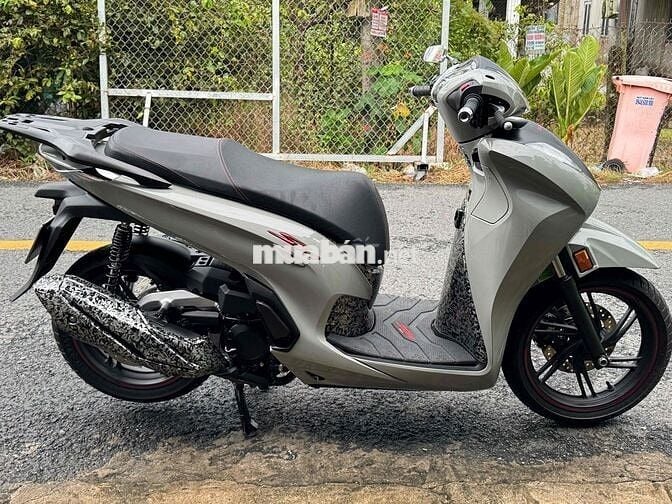 Trãi nghiệm xong, cần ra đi SH 350 2022 máy Thái.