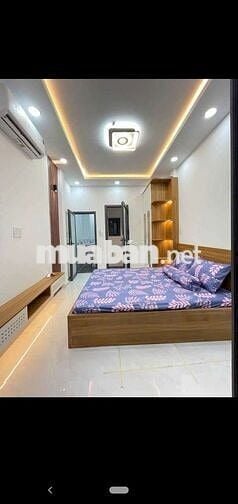 Cho thuê nhà đg.bắc hải.p6.tân bình