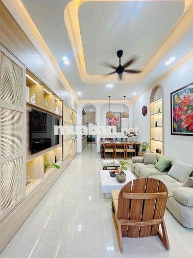 NHÀ 3 MÊ MẶT TIỀN NƠ TRANG GƯ FULL NỘI THẤT