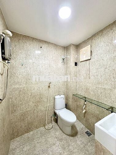 Mình cần pass phòng trọ ngay quận 5 30m2