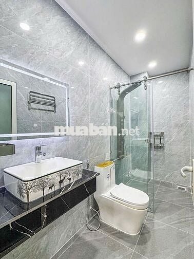 Định cư nước ngoài bán gấp căn nhà 3 tầng Cầu Tràm 1.5 tỷ thương lượng