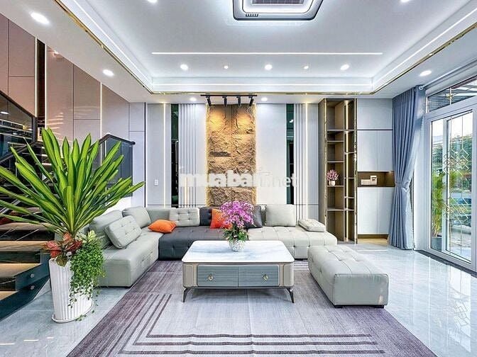 Định cư nước ngoài bán gấp căn nhà 3 tầng Cầu Tràm 1.5 tỷ thương lượng