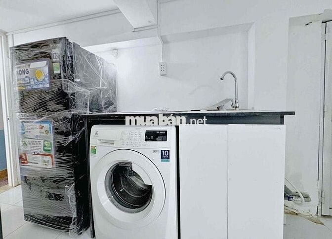 CHính Chủ Ch0 THUÊ 2P ngủ - Nội thất có sẵn