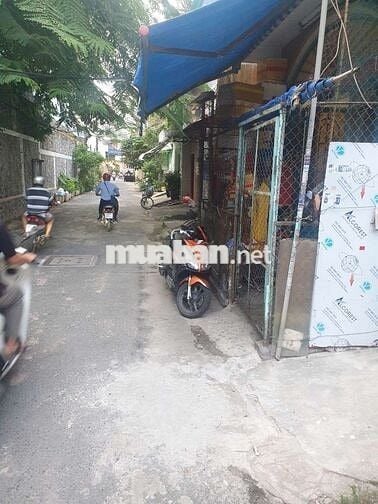 Cho thuê nhà 50m2, 2 phòng ngủ gần GO! Phú Thạnh