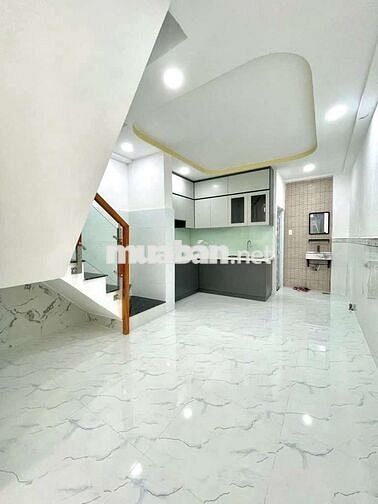 Nhà trung tâm Bình Tân , xe tải thông , sát MT , Chiến Lược