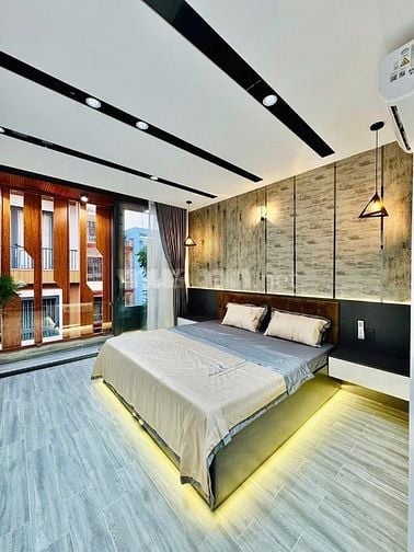 ✅SIÊU PHẨM PHÚ NHUẬN! Nhà ngay Hoa Lan 63m2 - giá 4tỷ590. SHR bao phí