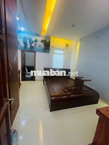 NHÀ ĐẸP LUNG LINH 1TRỆT 3LẦU 3PN 4WC, SÂN ĐẬU OTO, ĐƯỜNG 11 LINH XUÂN