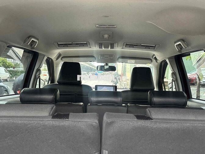 cần bán veloz cross sx 2023 bản cvt số tự động