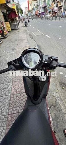 bán xe Janus đk 2018 máy zin còn êm ru rất đẹp