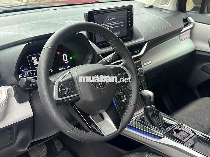 cần bán veloz cross sx 2023 bản cvt số tự động