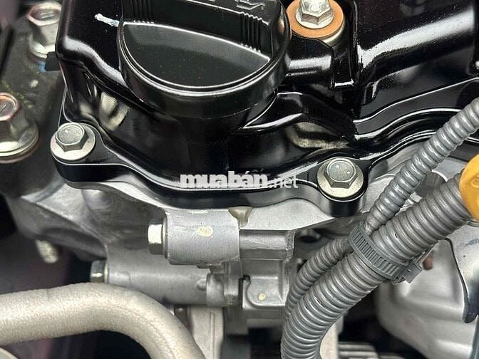 cần bán veloz cross sx 2023 bản cvt số tự động