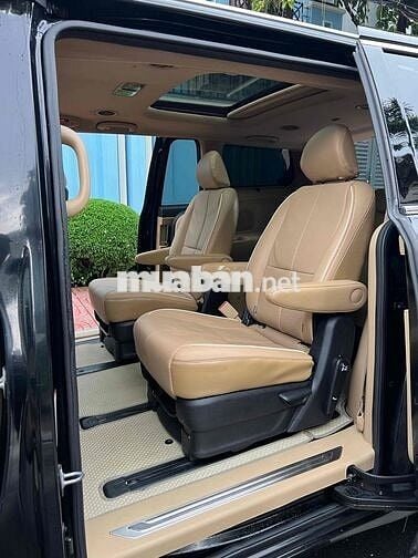 Kia Sedona 2.2D máy dầu số tự động full option 201