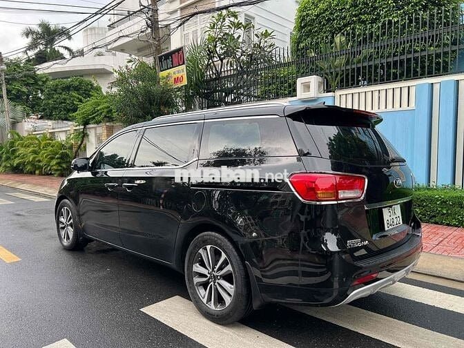 Kia Sedona 2.2D máy dầu số tự động full option 201