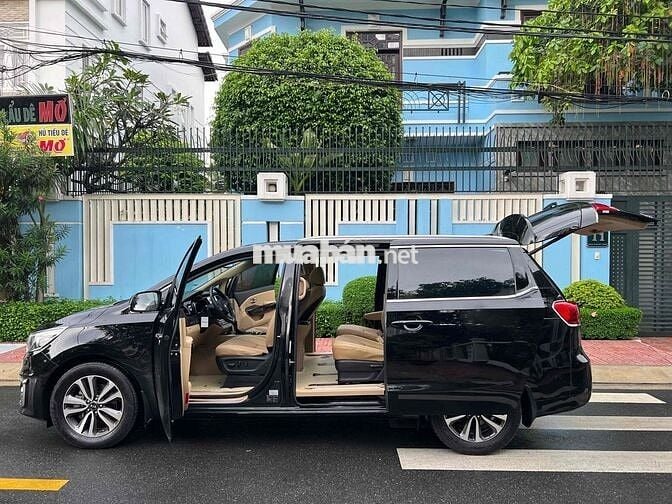 Kia Sedona 2.2D máy dầu số tự động full option 201