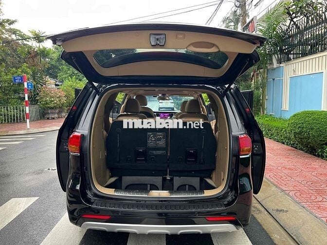 Kia Sedona 2.2D máy dầu số tự động full option 201