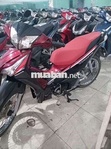 Xe máy Honda Future 125cc đỏ đen trả góp